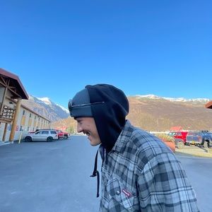 Meet your Posher, Hunter